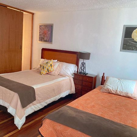 Bed And Breakfast La Uvilla Quito Exterior foto